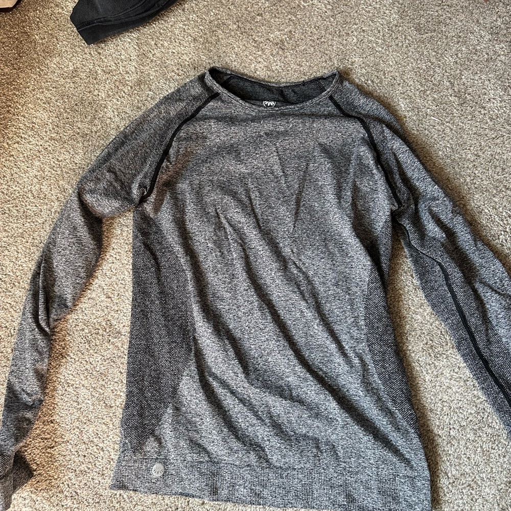 Senita Athletics Charcoal Heather Long Sleeve Top